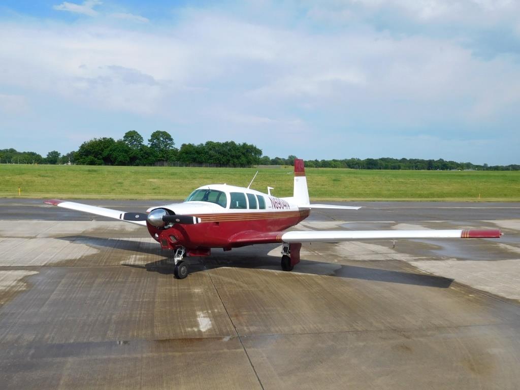1968 Mooney Statesman M20G - N6904N
