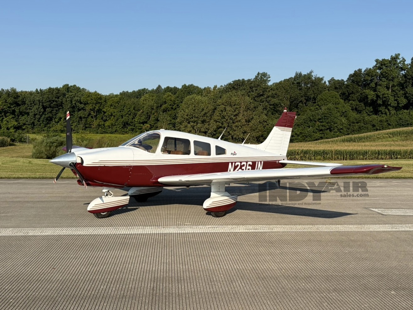Piper Dakota - N236JN