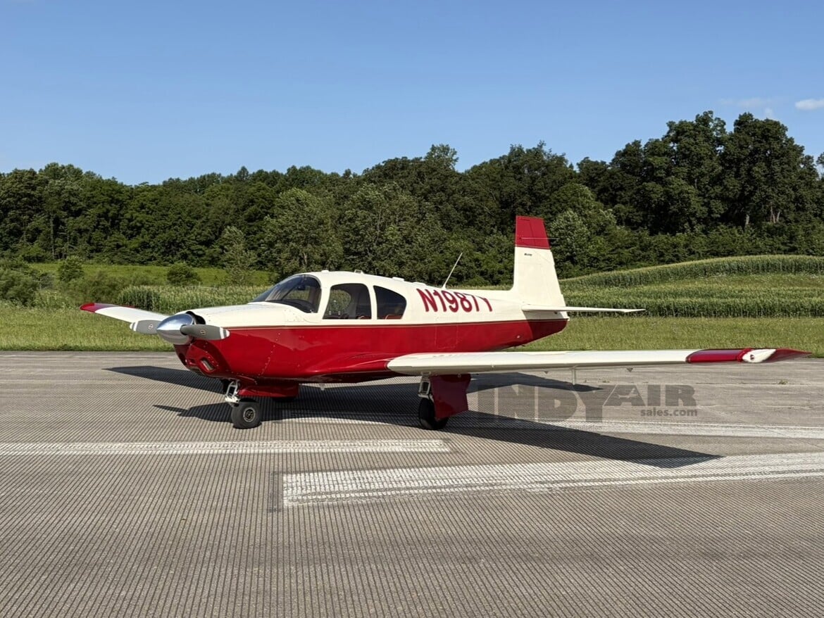 Mooney M20E - N1987Y
