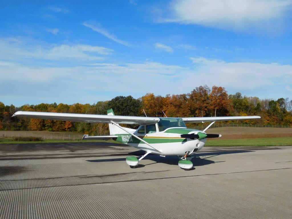 1975 Cessna 172M - N64214